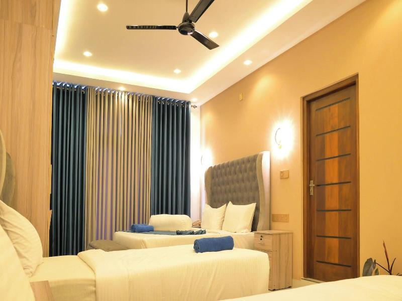Nine Arch Holiday Resort image