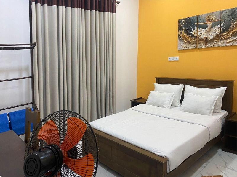 Nine Arch Holiday Resort image
