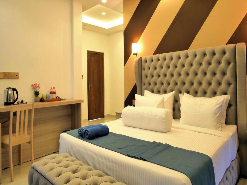 Nine Arch Holiday Resort image
