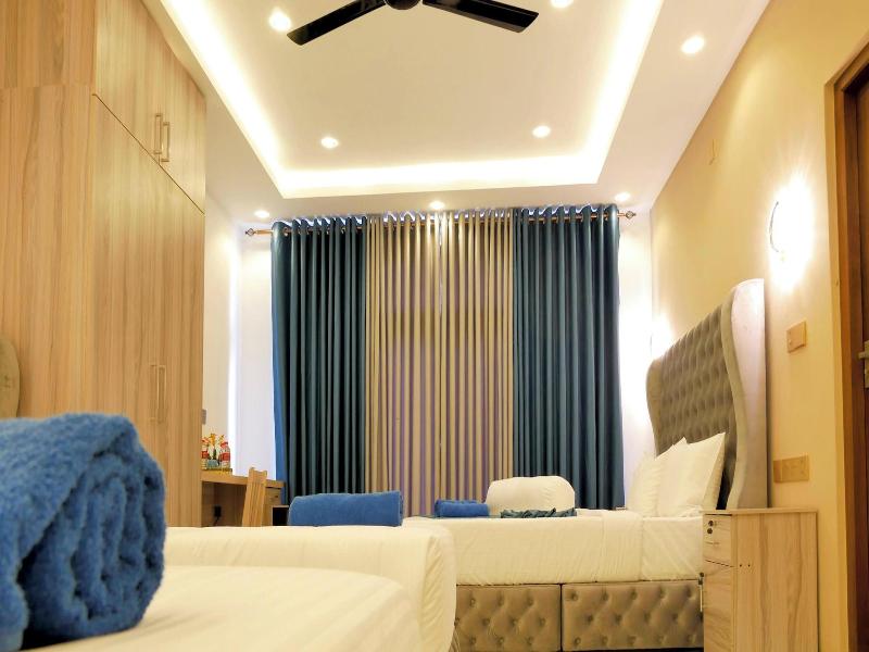 Nine Arch Holiday Resort image