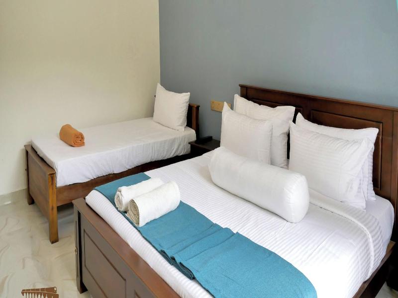 Nine Arch Holiday Resort image