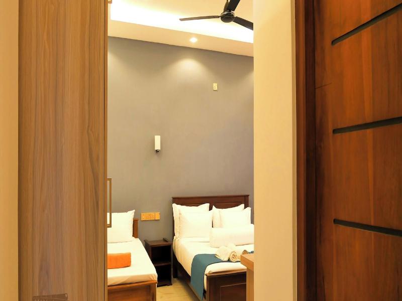 Nine Arch Holiday Resort image