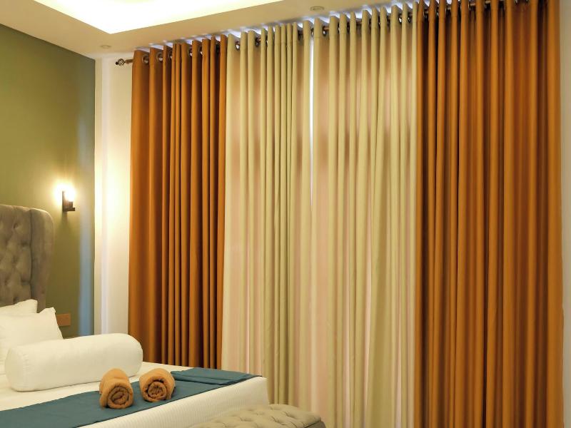 Nine Arch Holiday Resort image