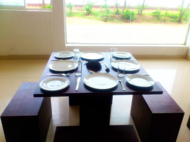 Sai Sea City Hotel image