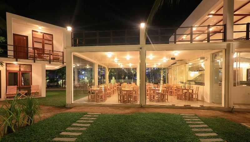Arugambay Roccos image