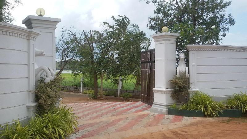 Nilambara Lake View — photo 3