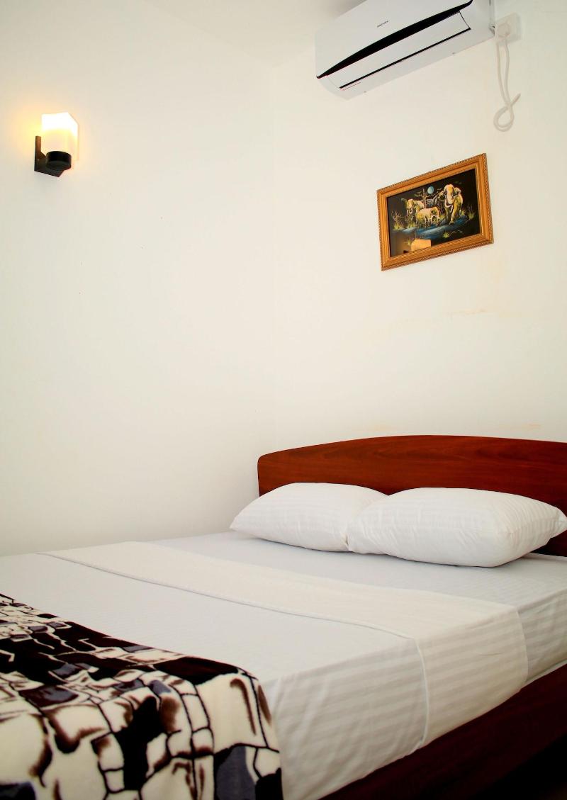 Seasons Villa image