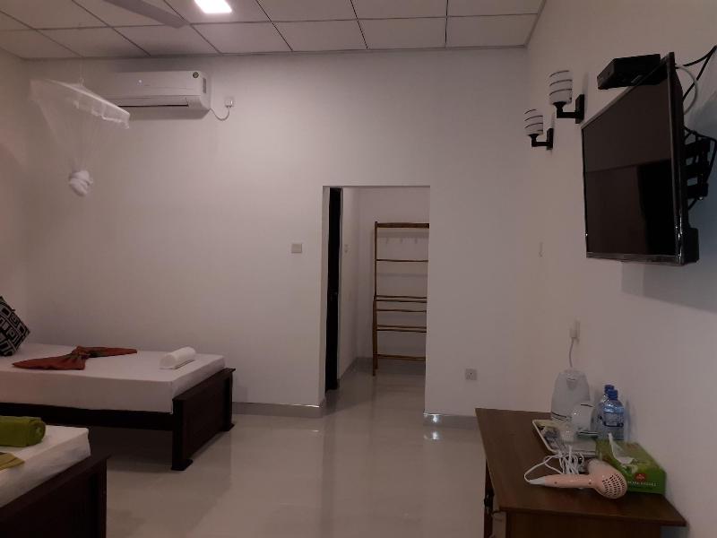 Sigiri Hibiscus Villa image