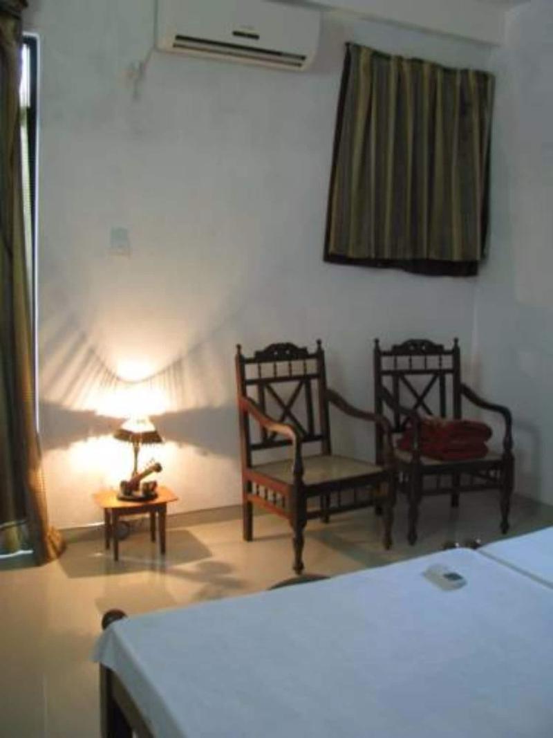 Kalan Villa image