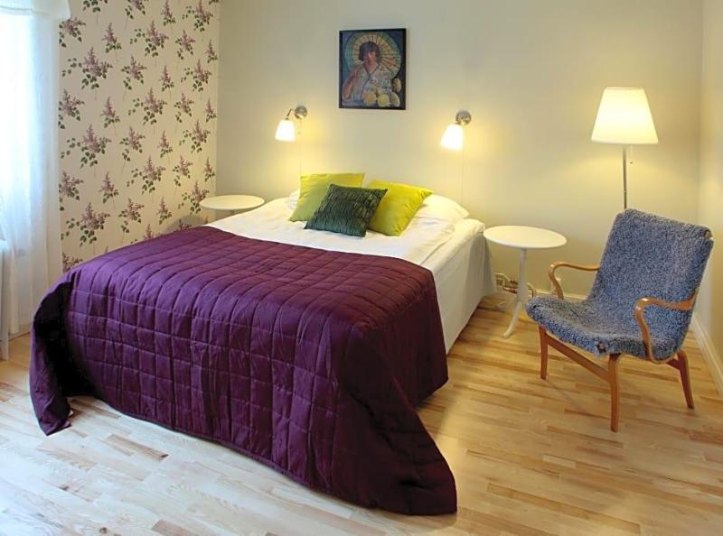 Borgs Villahotell image