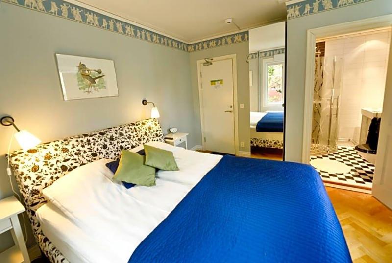 Borgs Villahotell image