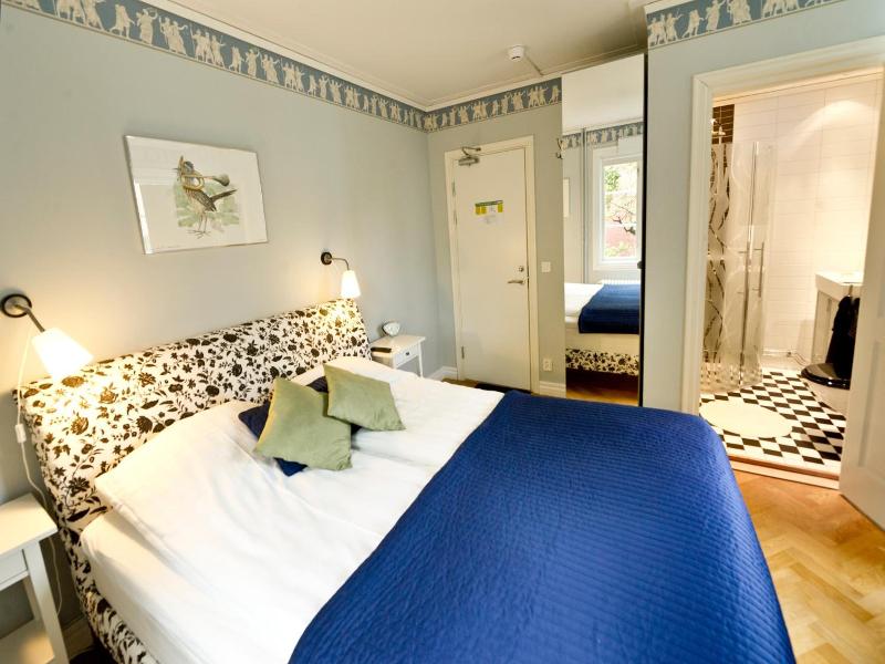 Borgs Villahotell image