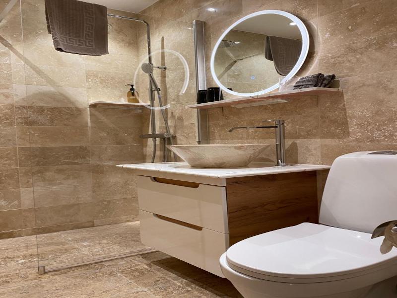 Borgs Villahotell image