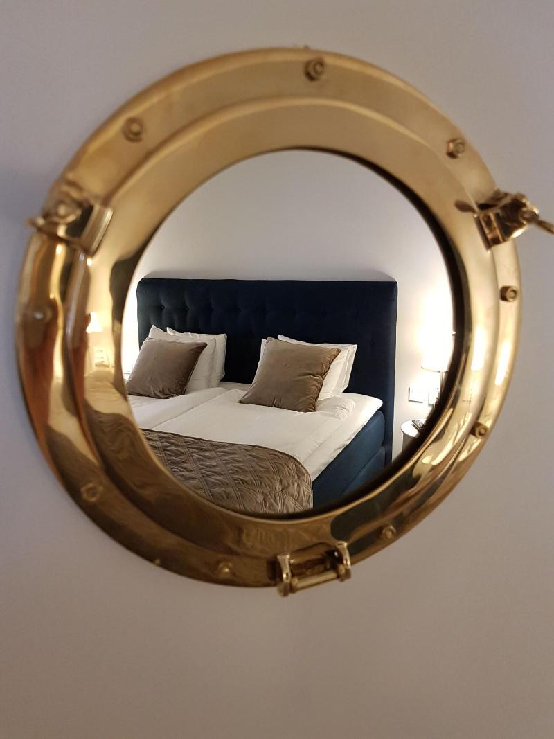 Hotel Slottsgården image