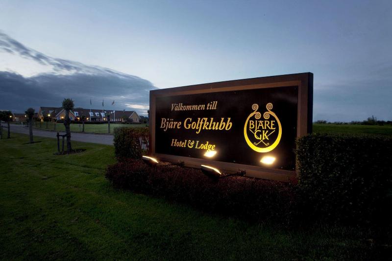 Bjäre Golfklubb Hotel & Lodge image