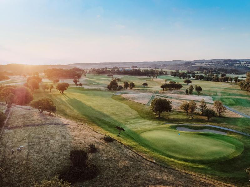 Bjäre Golfklubb Hotel & Lodge image