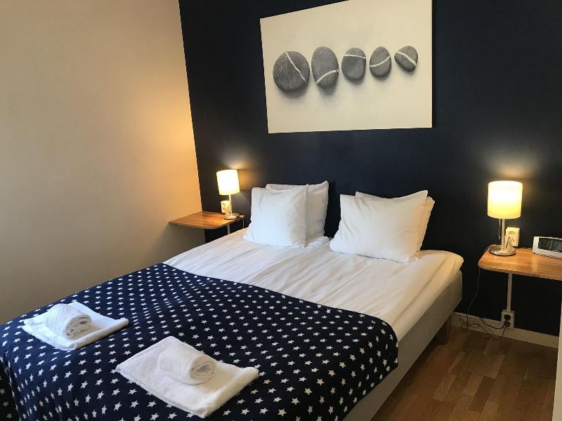 Port Hotel image