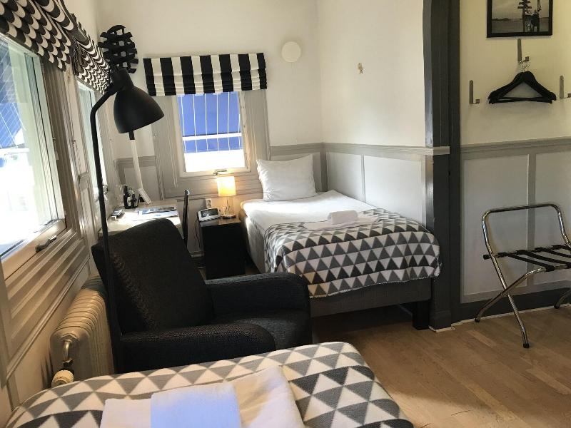 Port Hotel image