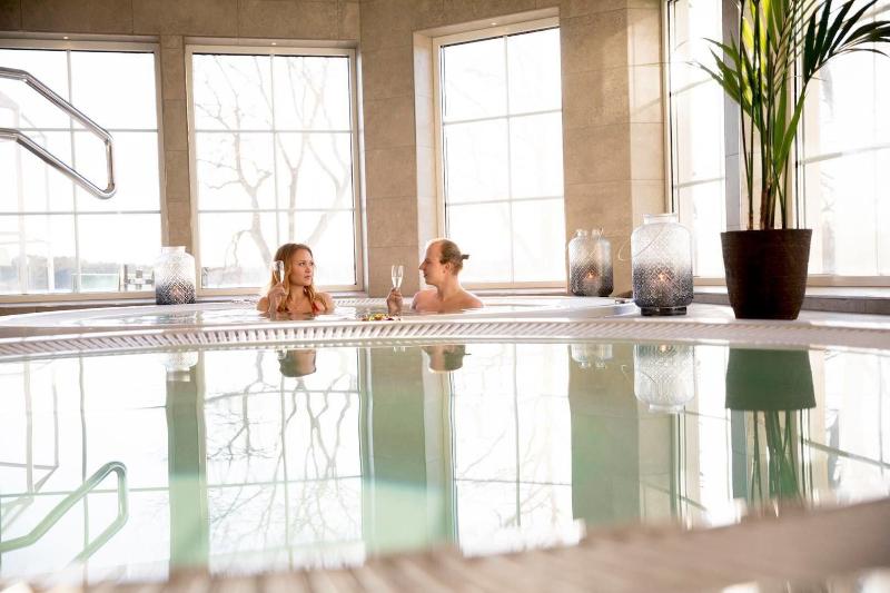 Gränsö Slott Hotel & Spa image