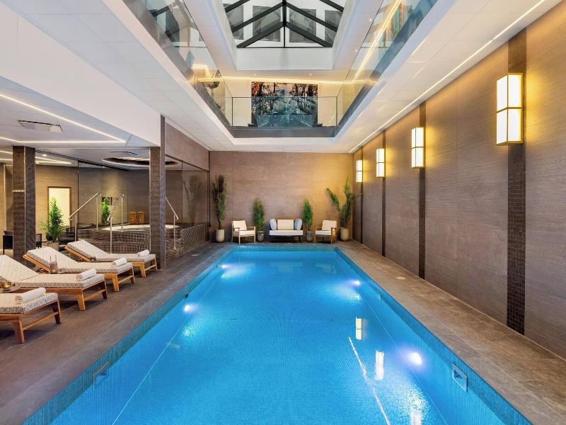 Ac Hotel By Marriott Stockholm Ulriksdal image