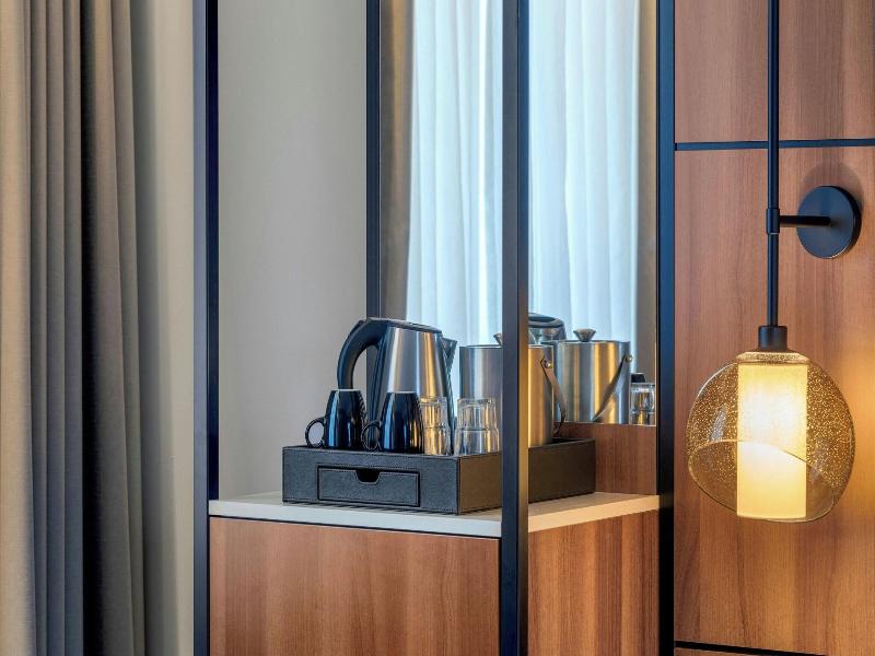 Ac Hotel By Marriott Stockholm Ulriksdal image