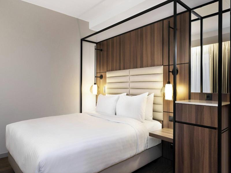 Ac Hotel By Marriott Stockholm Ulriksdal image