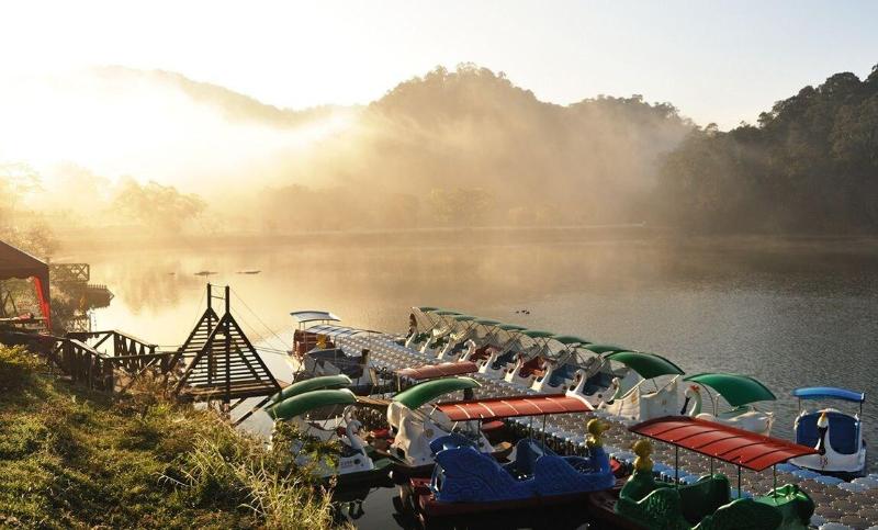 West Lake Resortopia image