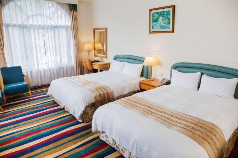 West Lake Resortopia image