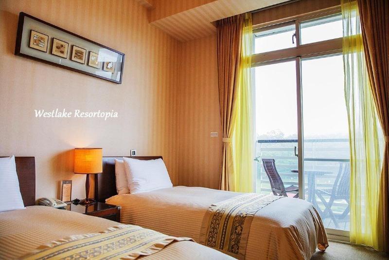 West Lake Resortopia image