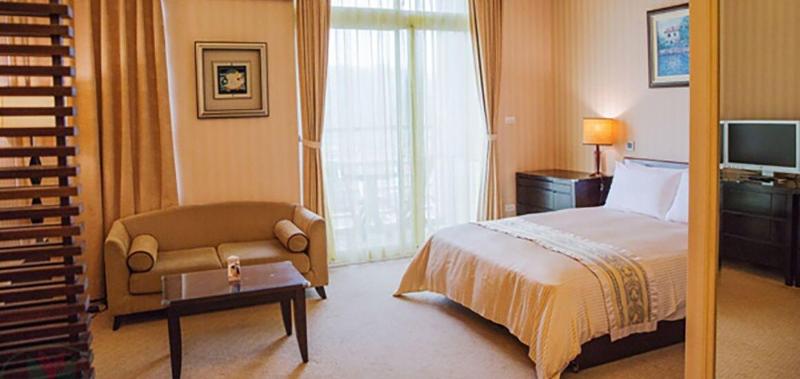 West Lake Resortopia image