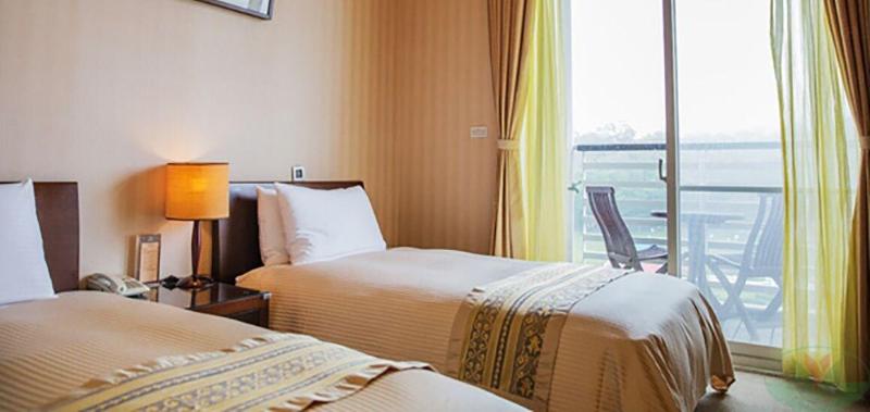 West Lake Resortopia image