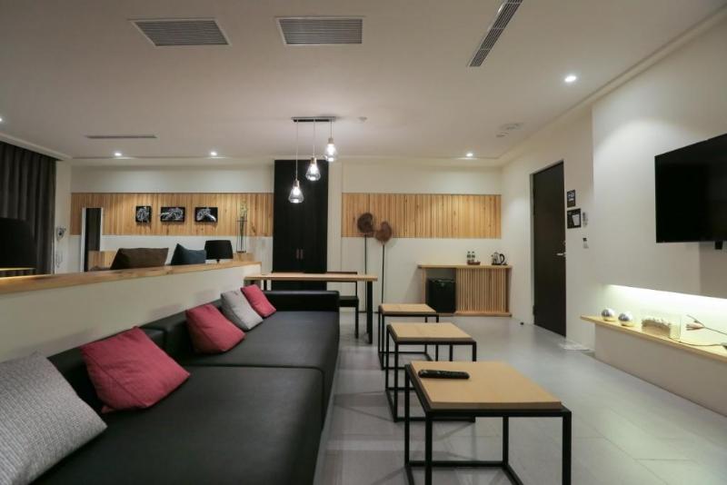 Roppongi Motel image