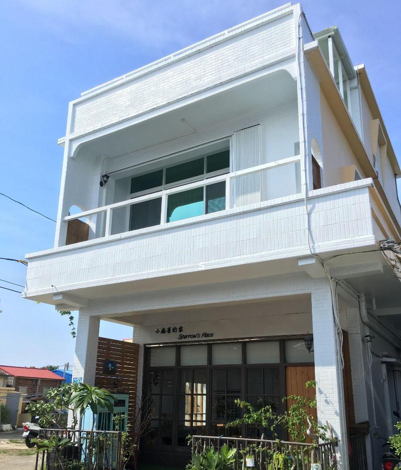 Sparrows Place image