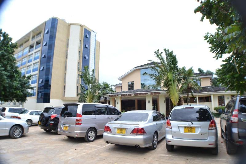 Tanga Beach Resort & Spa image
