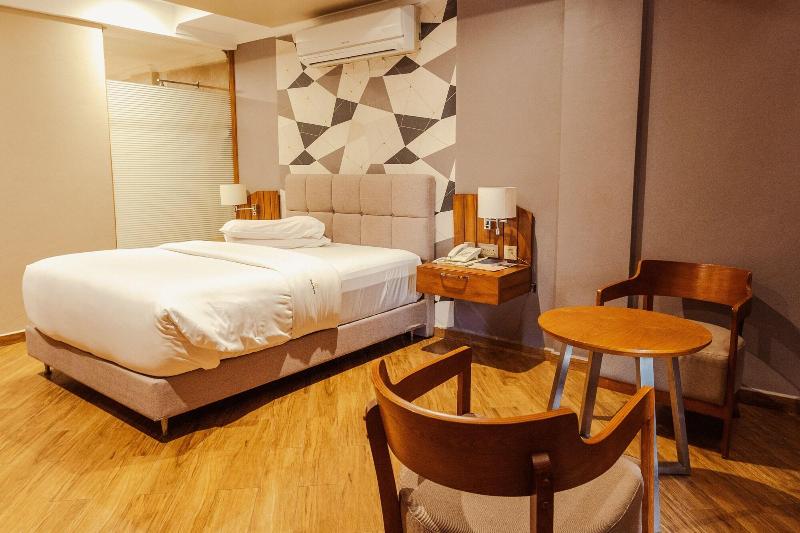 Tanga Beach Resort & Spa image