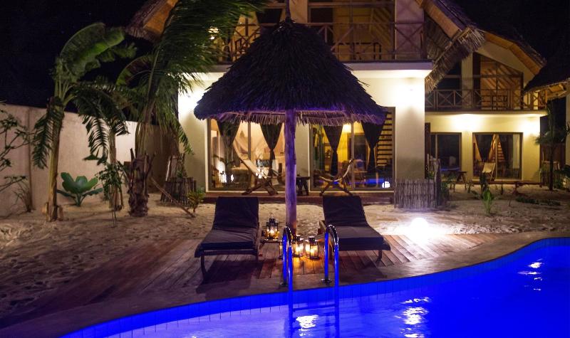 Clove Island Villas&Spa image