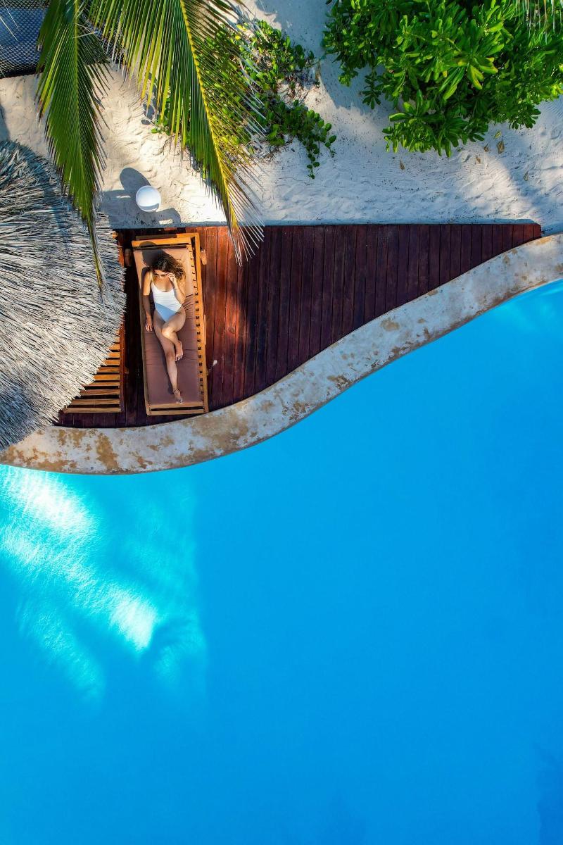 Clove Island Villas&Spa image