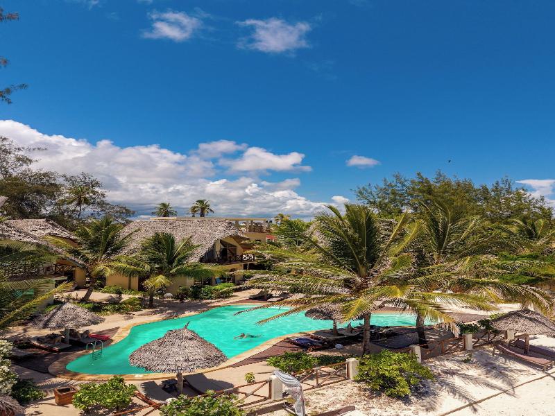 Clove Island Villas&Spa image