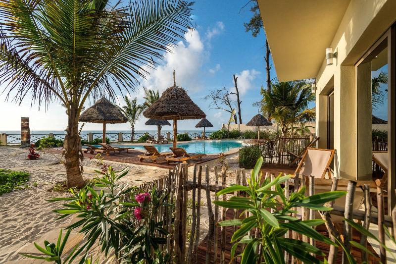 Clove Island Villas&Spa image