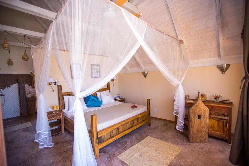 Clove Island Villas&Spa image