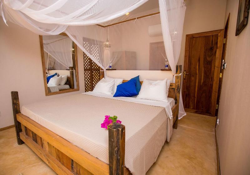 Clove Island Villas&Spa image