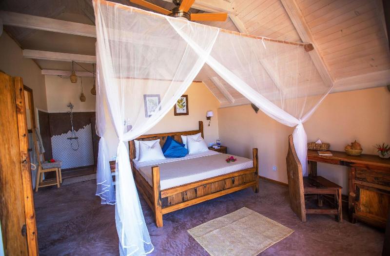 Clove Island Villas&Spa image