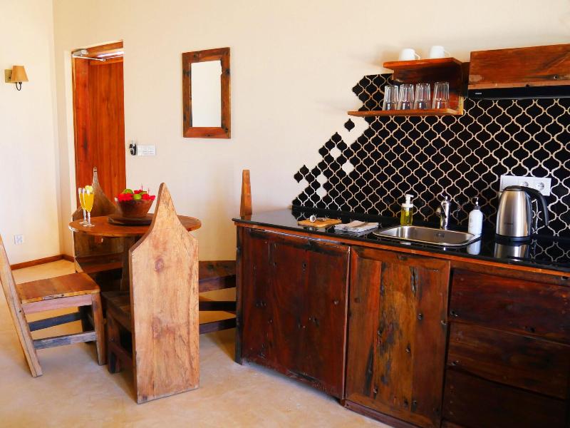 Clove Island Villas&Spa image