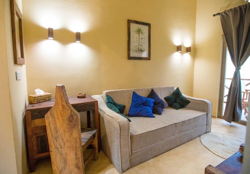 Clove Island Villas&Spa image