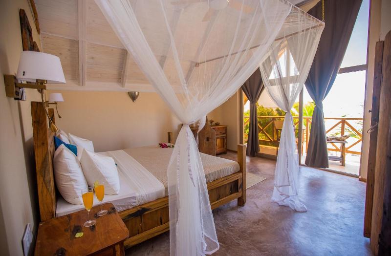 Clove Island Villas&Spa image