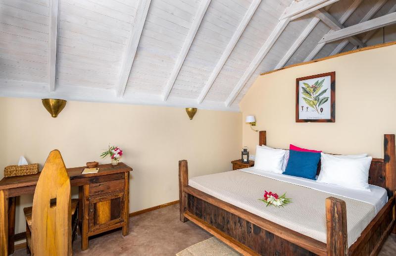 Clove Island Villas&Spa image