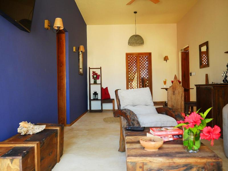 Clove Island Villas&Spa image