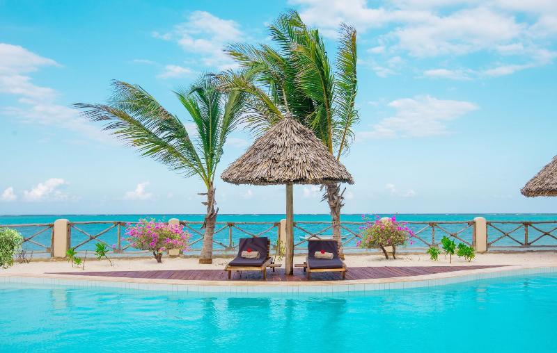Clove Island Villas&Spa image
