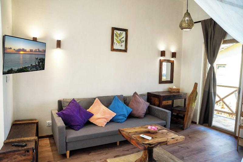 Clove Island Villas&Spa image