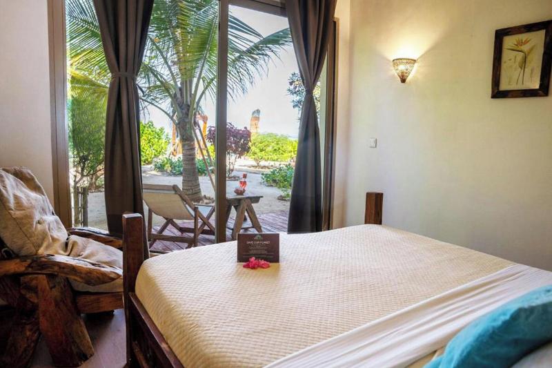 Clove Island Villas&Spa image